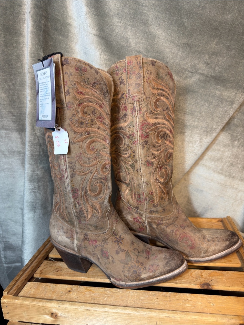 Lucchese Laurelie Brown Floral Print Distressed Nubuck Leather Boots. Women's 8B